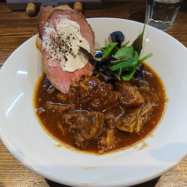 「ビーフシチューなラーメン」@らー麺屋 バリバリジョニーの写真