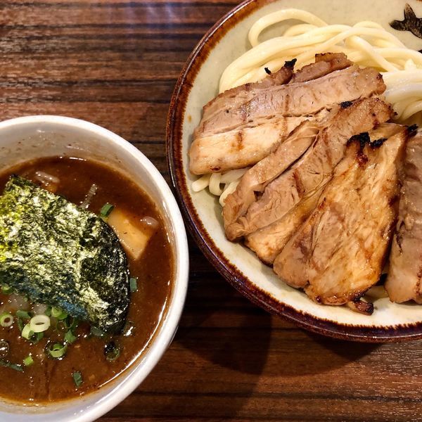 「炙りチャーシューつけ麺 (950円)」@麺歩 バガボンドの写真