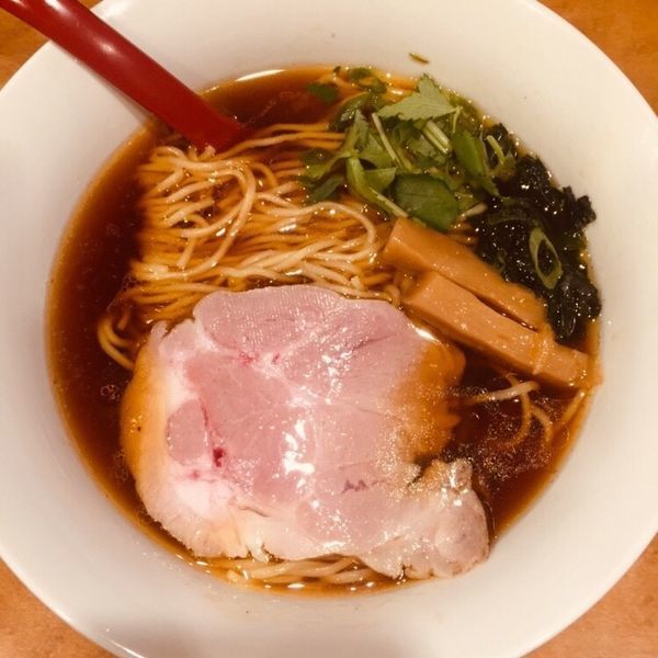 「鶏油醤油ラーメン 細麺780」@麺屋 紅の写真