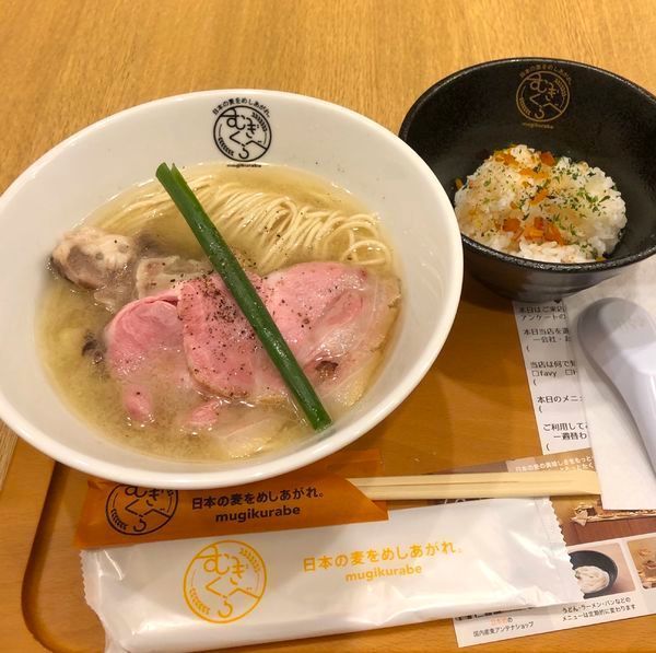 「[呉田・柴崎亭・㐂九八] 牛テールそば¥1000」@むぎくらべの写真