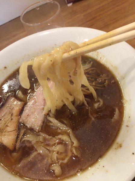 「喜多方ラーメン煮干し(並)」@麺や 七彩 八丁堀店の写真