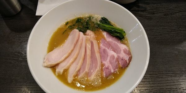 「チャーシュー濃厚魚介らーめん」@麺や 福はらの写真