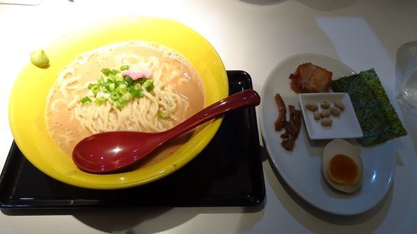 「福豆白湯3SO（880円）」@RA-MEN 3SOの写真