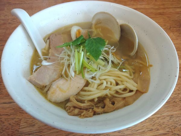 「貝塩拉麺 ￥850」@麺屋 心羽の写真