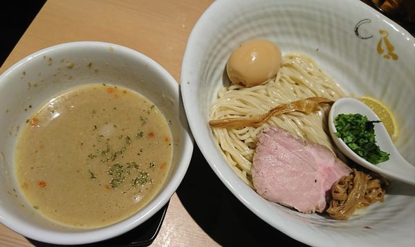 「味玉つけそば(塩)1000円」@SOBAHOUSE 金色不如帰 新宿御苑本店の写真