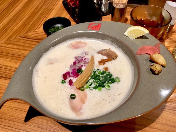 「SPECIAL鶏白湯ラーメン(1,100円)麺半分」@RAMEN FACTORY TORISETSUの写真