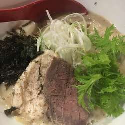 こってりラーメン¥600+無料ライス