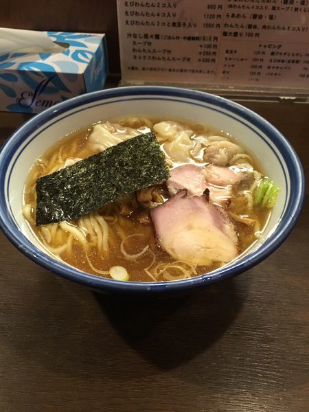 「わんたん麺」@麺屋 はやしまるの写真