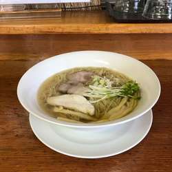 焼きアゴ塩そば