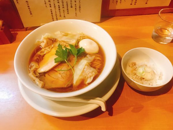 「特製鶏100醤油＋鶏タルタル丼」@中華そば 大井町 和渦の写真