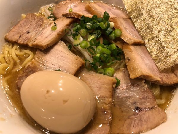 「味玉チャーシュー麺」@中華そば おかべの写真