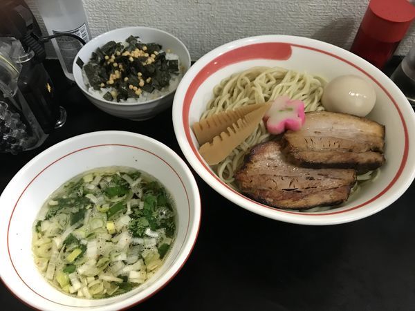 「アゴだしつけめん」@自家製麺SHINの写真