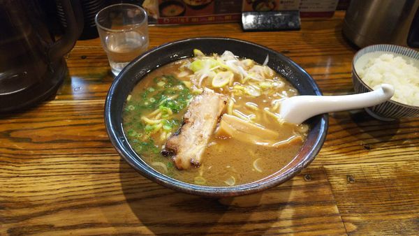 「濃厚魚介らーめん」@中華蕎麦 つけ麺 一の写真