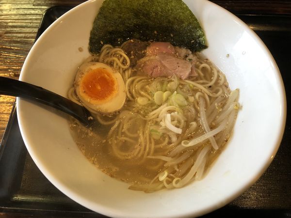 「牛ディーラーメン」@ラーメン Indieの写真