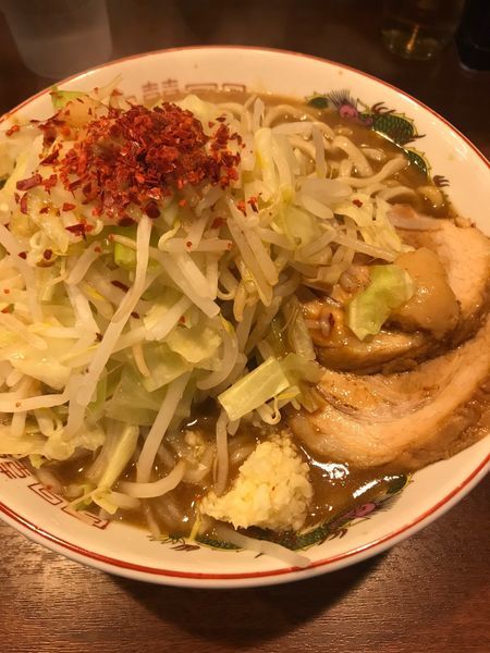 「大盛ラーメン＋ヤサイアブラカラメ増しニンニクトウガラシ少し」@麺屋 づかちゃんの写真