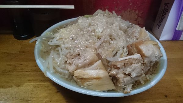 「チャーシューメン(アブラ)￥９５０」@ラーメン髭の写真