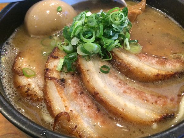 「醤油味玉チャーシュー￥1180」@麺匠 るい斗の写真