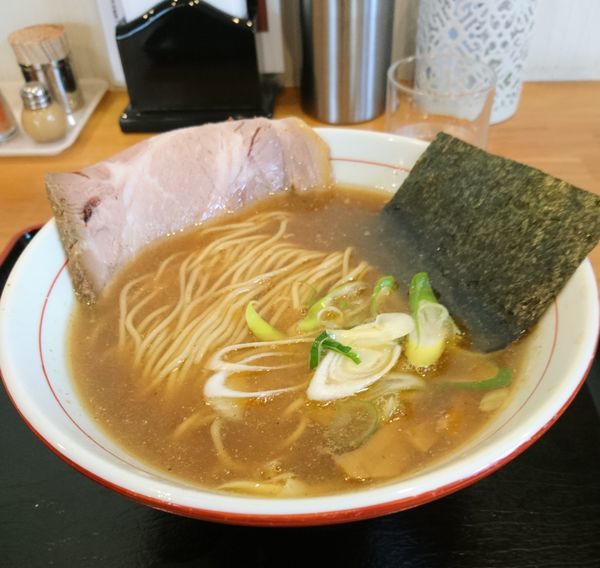 「月、木曜日 煮干しらーめん」@らーめん マル汁屋の写真