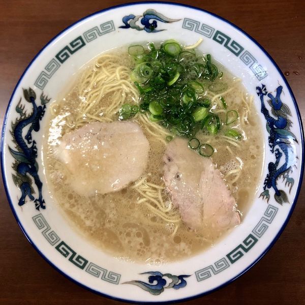「ラーメン (500円)」@らーめん 八の写真