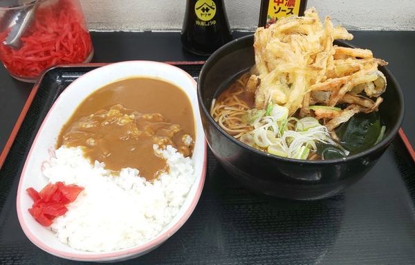 「朝食Cセット（温かいお蕎麦+かき揚げ）」@山吹の写真