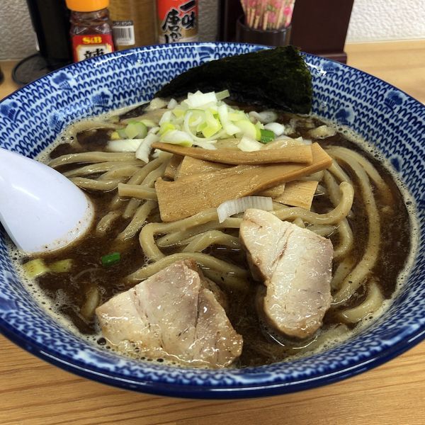 「らーめん太麺並(800円)」@つけめん らーめん 零の写真