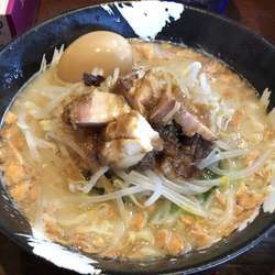 剛+味玉+サービスライス(¥780+¥100)