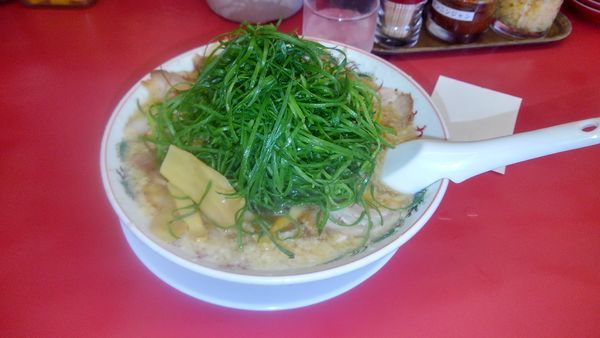 「特製醤油九条ねぎラーメン大盛+脂多め+チャーシュー」@ラーメン魁力屋 霧が丘店の写真