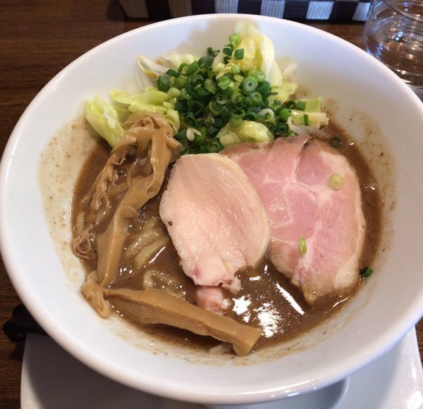 「魚介豚骨」@麺.SUZUKiの写真