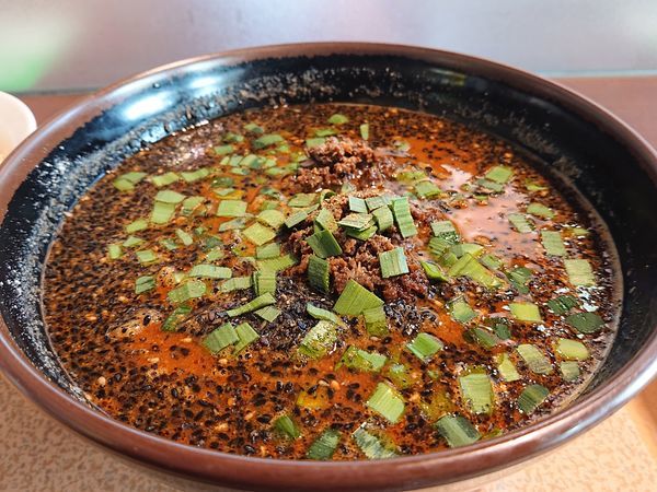 「黒胡麻担々麺」@胡麻唐屋 Pasar 羽生店の写真