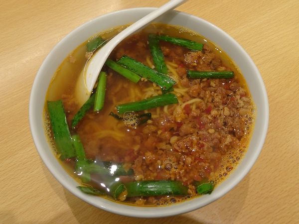 「台湾ラーメン（680円）＋ニンニクチャーハン（788円）」@味仙 大名古屋ビルヂング店の写真