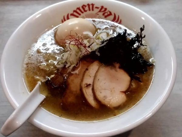 「特製さば塩らーめん(並盛・150g)1,150円」@らーめん酒場 福籠 通町店の写真