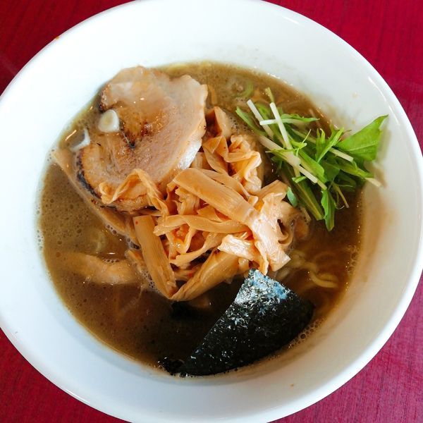 「めんまらーめん」@麺や しし丸。の写真