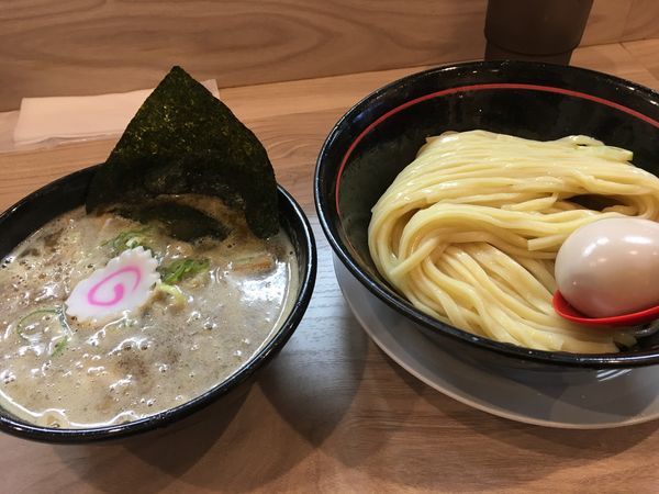 「とんこつ魚介つけめん」@塚本一盃の写真