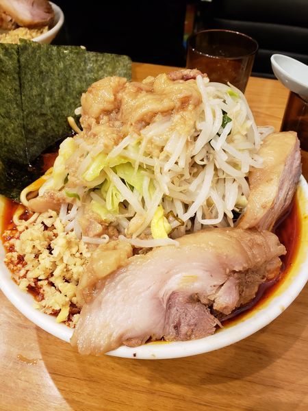 「辛い小ラーメン￥850 生姜￥50」@麺屋 歩夢の写真