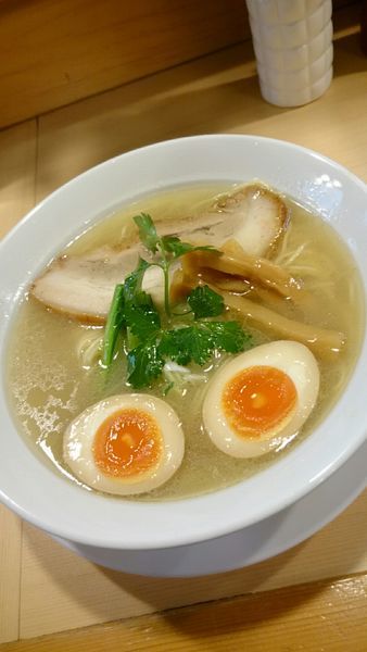 「鯛だし塩そば（白湯） 880円」@らーめんDINING れんげの写真