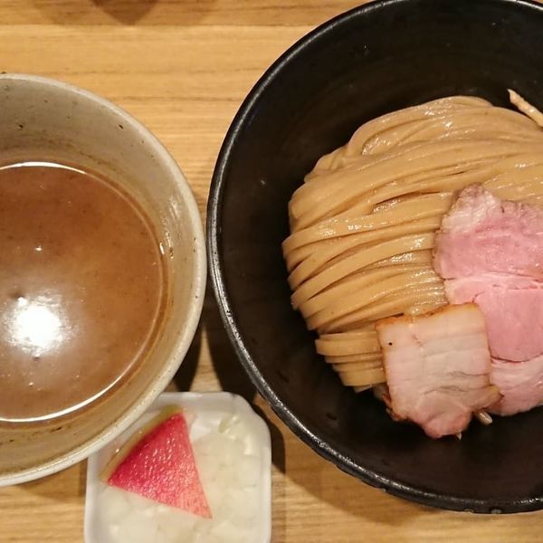 「濃厚つけ麺」@いかれたNOODLE Fishtonsの写真