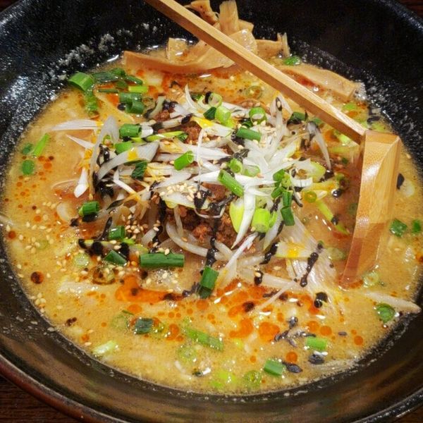 「深煎り胡麻坦々みそ ８６４円」@らーめん 麻の葉の写真