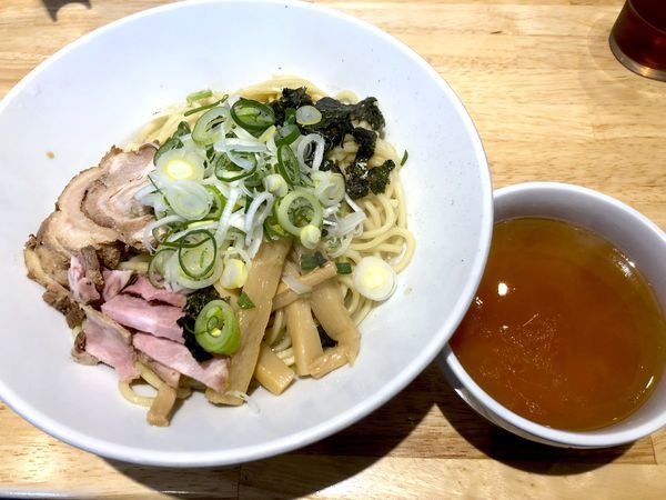 「油そば大盛（750円）＋スープ（50円）」@ふる川の写真