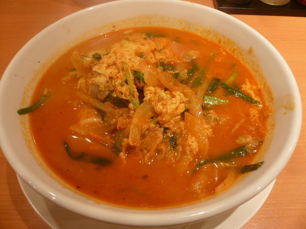 「チゲ味噌ラーメン」@日高屋 久米川駅南口店の写真