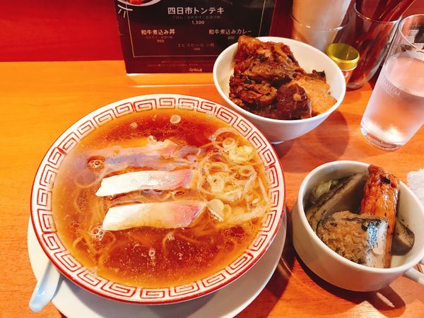 「勘八ラーメン&煮込み丼セット」@食堂酒場 Graciaの写真