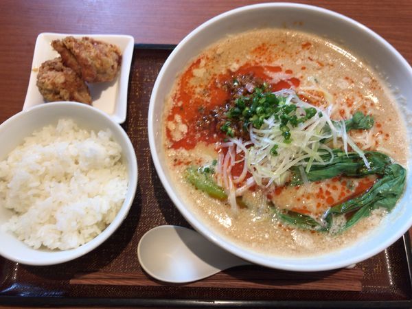 「担々麺セット+ドリンクバー計1411円」@デニーズ 二本松店の写真