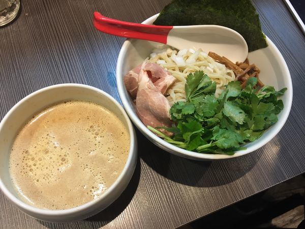 「味噌つけ麺¥900+パクチー¥100」@味噌専門店 〜味噌呉田   life〜の写真