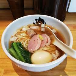 味玉鴨中華そば（醤油）