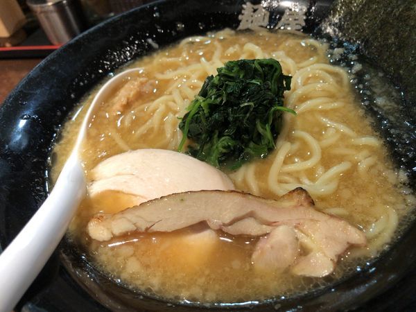 「武一流家系ラーメン 780円」@濃厚鶏そば 麺屋武一 秋葉原店の写真