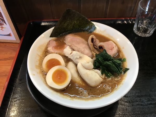 「濃い八丁味噌ラーメン【塩蔵鶏ささ身のせ】」@麺創 なな家の写真