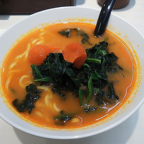 「こだわりトマトチーズ味噌ラーメン」@魚べい 東久留米店の写真