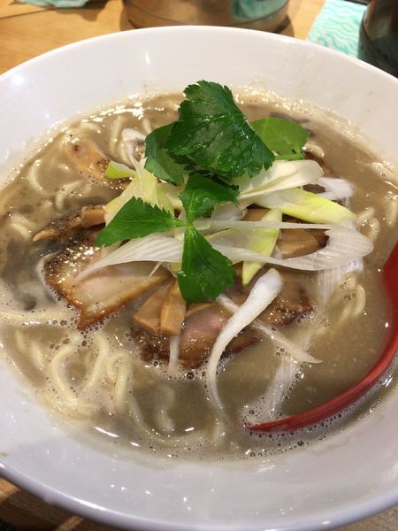「濃厚煮干そば ８５０円 麺少なめ」@煮干麺 月と鼈の写真