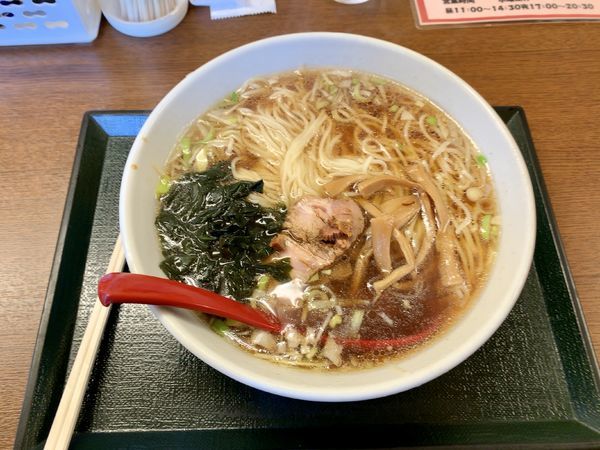 「しょうゆラーメン 大盛り」@ラーメン専科 太陽家（サンハウス）の写真