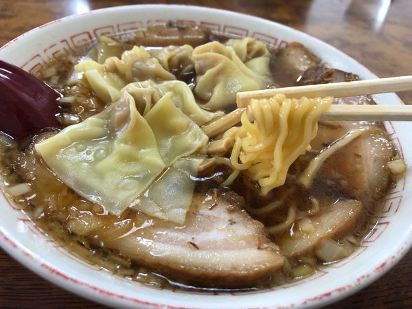 「チャーシューワンタンメン 830円」@ラーメン 天一の写真