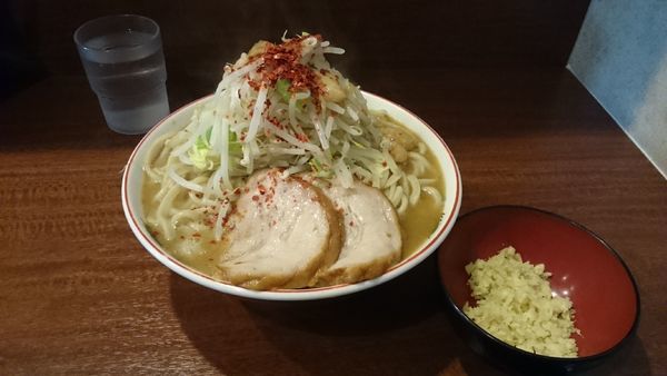 「塩ラーメン・特盛・ショウガ(ヤサイアブラ増しトウガラシ少し)」@麺屋 づかちゃんの写真